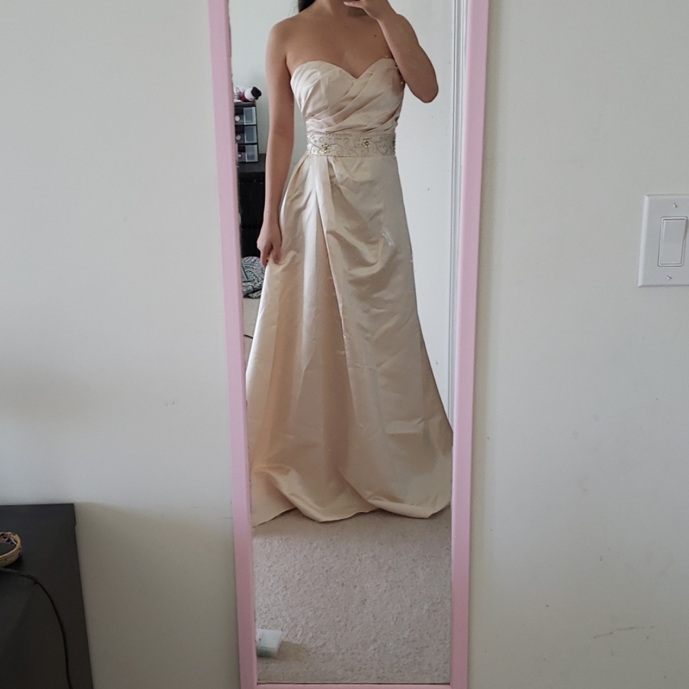 Floor-length Satin Strapless Gown